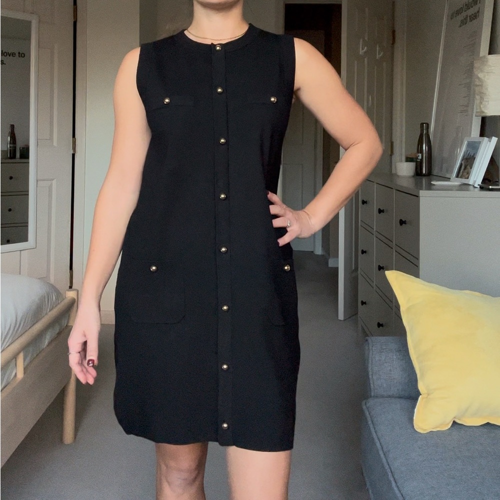 Elegant Black Sleeveless Dress
